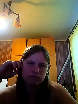Kathlyn  Heath online show from February 11, 2025, 2:35 pm