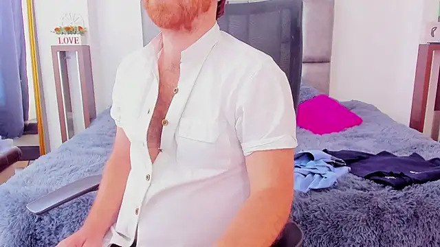 Snapshot of michacosio chatting on October 2, 2025, 5:05 pm michacosio online show from October 2, 2025, 5:05 pm