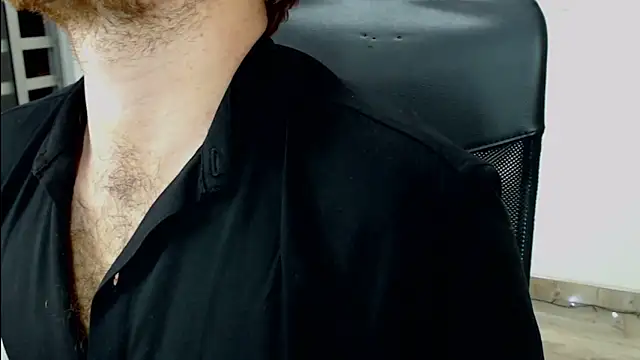 Snapshot of michacosio chatting on October 1, 2025, 5:01 am michacosio online show from October 1, 2025, 5:01 am