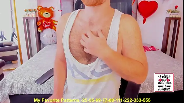 Snapshot of michacosio chatting on September 21, 2025, 6:35 pm michacosio online show from September 21, 2025, 6:35 pm