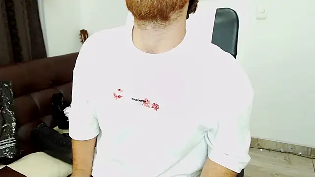 Snapshot of michacosio chatting on October 6, 2025, 6:25 am michacosio online show from October 6, 2025, 6:25 am