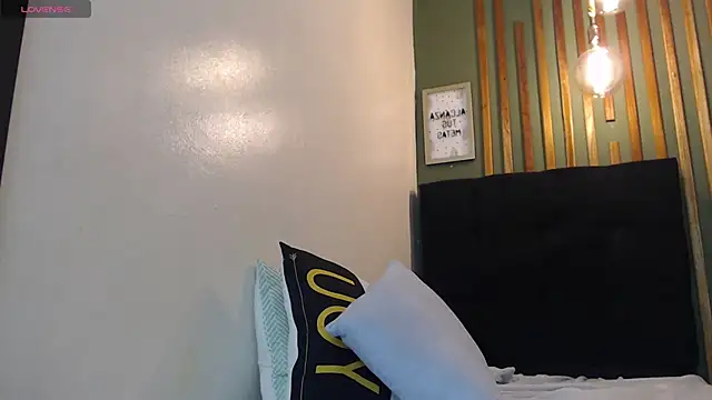 AngelitaWild  online show from February 8, 2025, 12:28 am