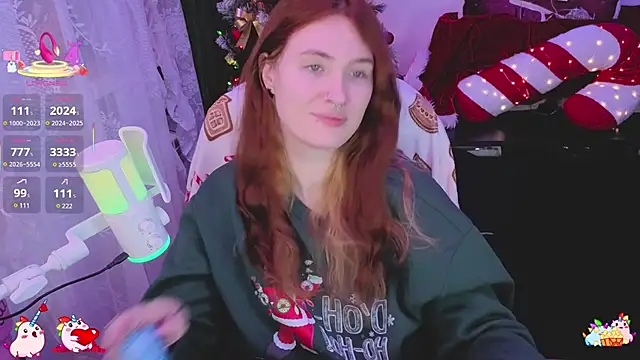  Chlo  e online show from December 22, 2025, 1:44 pm