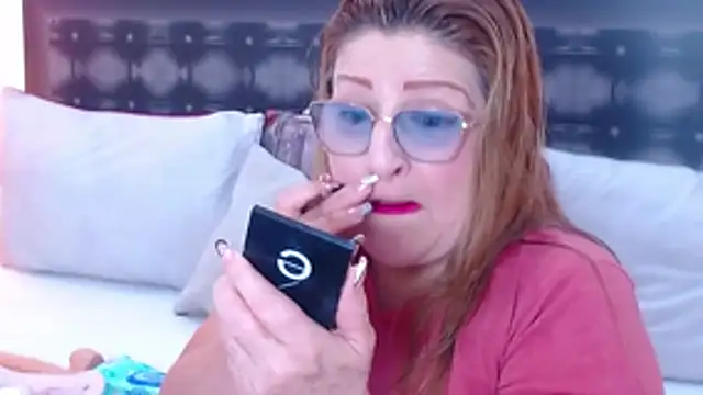 sandra 20 online show from October 19, 2025, 10:29 am