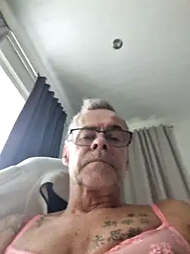 DarrenSullivanSlut online show from February 9, 2026, 9:29 am