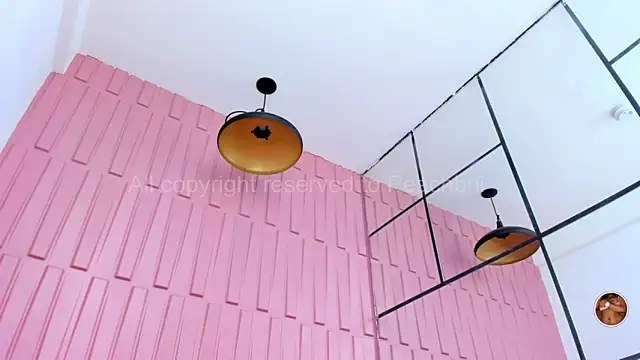 Snapshot of Briana_Wells_ chatting on October 3, 2025, 1:12 pm Briana Wells online show from October 3, 2025, 1:12 pm