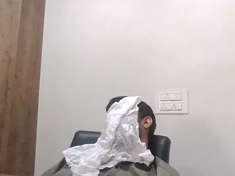 Snapshot of deepu1248 chatting on November 27, 2025, 5:30 am deepu1248 online show from November 27, 2025, 5:30 am