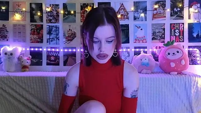 LisaDenvinn online show from December 23, 2024, 4:12 am