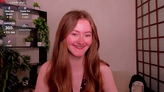 KateCuddle online show from June 24, 2026, 2:54 am