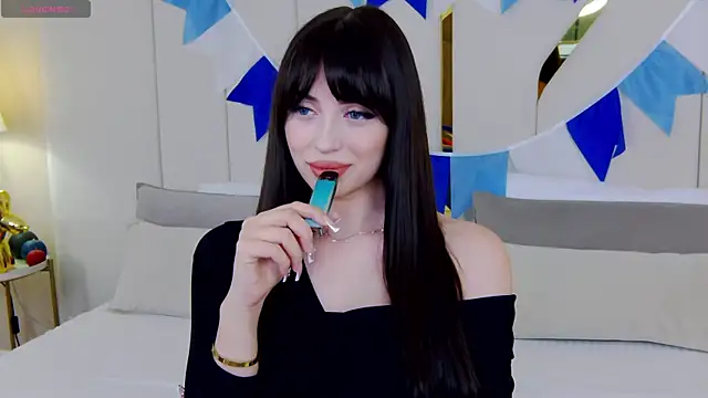 Snapshot of Betty_Bridge chatting on September 28, 2025, 6:09 am Betty Bridge online show from September 28, 2025, 6:09 am