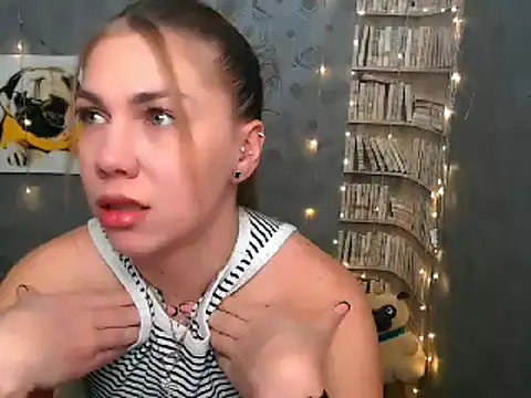 Snapshot of Sport_Tall_Doll chatting on February 1, 2025, 5:49 am Sport Tall Doll online show from February 1, 2025, 5:49 am