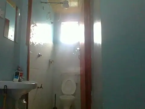 Snapshot of Eminent_Ride chatting on September 28, 2025, 12:23 pm Eminent Ride online show from September 28, 2025, 12:23 pm