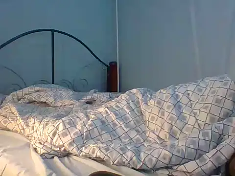 Snapshot of Eminent_Ride chatting on October 5, 2025, 6:59 am Eminent Ride online show from October 5, 2025, 6:59 am