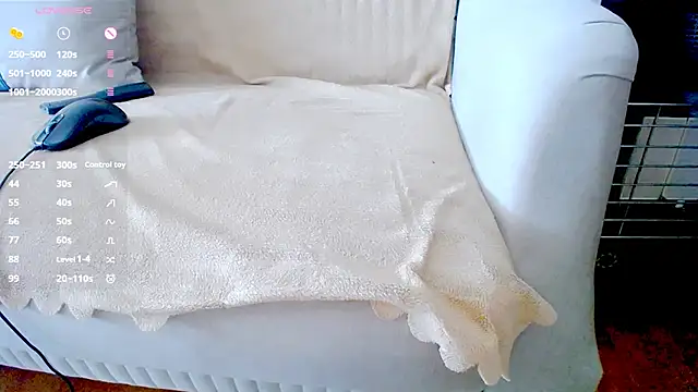 AmazingBitch online show from March 16, 2025, 10:33 am