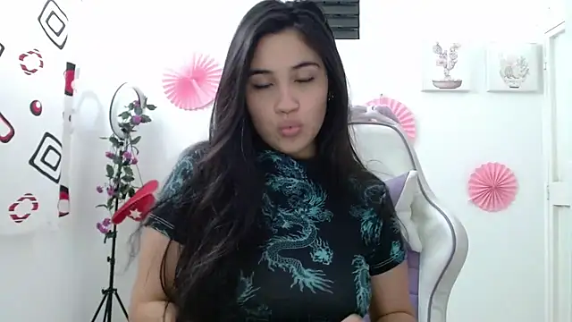 Snapshot of InocentHeaven1 chatting on October 24, 2025, 1:32 pm InocentHeaven1 online show from October 24, 2025, 1:32 pm