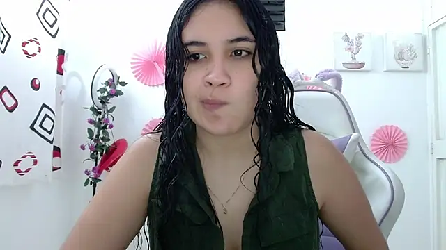 Snapshot of InocentHeaven1 chatting on October 9, 2025, 1:00 pm InocentHeaven1 online show from October 9, 2025, 1:00 pm