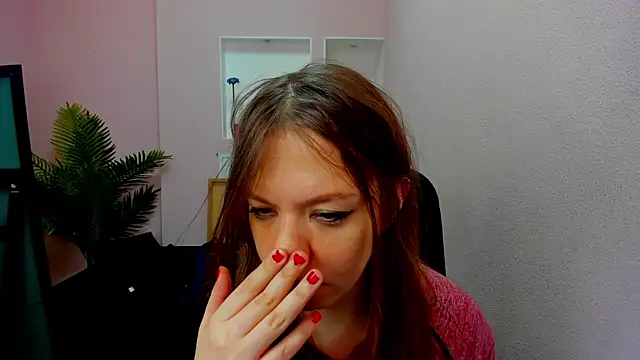 Persephoni online show from October 24, 2025, 5:39 am