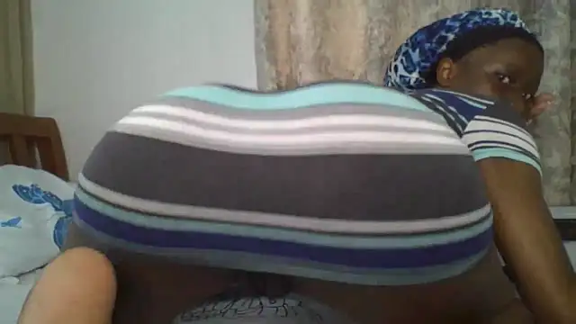 Snapshot of sweet_sassy_ chatting on September 21, 2025, 4:39 am sweet sassy  online show from September 21, 2025, 4:39 am