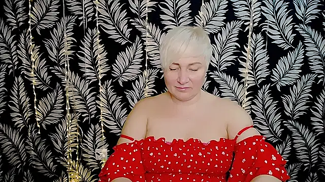 Snapshot of Olivia_playful chatting on February 19, 2026, 1:08 pm Olivia playful online show from February 19, 2026, 1:08 pm