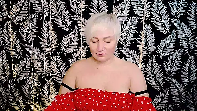 Olivia playful online show from January 7, 2026, 1:27 pm