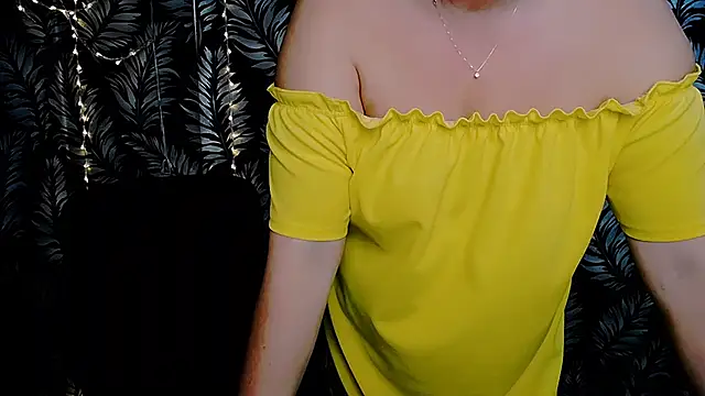 Olivia playful online show from November 24, 2025, 12:49 pm