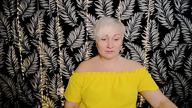 Snapshot of Olivia_playful chatting on February 15, 2026, 12:26 pm Olivia playful online show from February 15, 2026, 12:26 pm