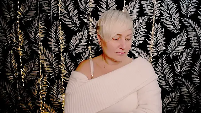 Snapshot of Olivia_playful chatting on February 6, 2026, 12:34 pm Olivia playful online show from February 6, 2026, 12:34 pm