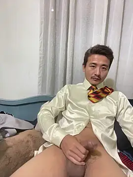 Snapshot of Satinshirt1992 chatting on December 16, 2025, 3:49 pm Satinshirt1992 online show from December 16, 2025, 3:49 pm