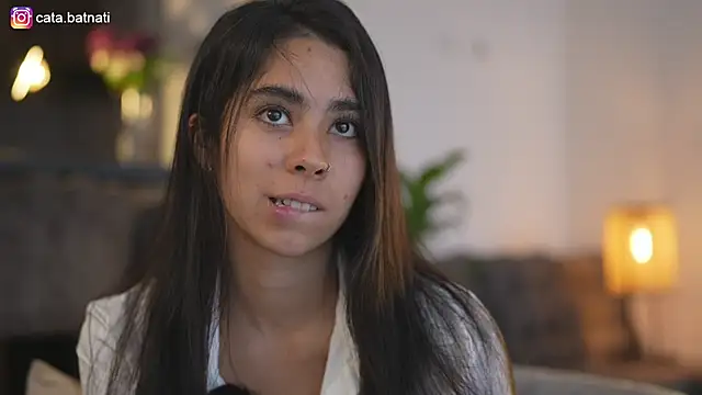 Snapshot of cata_batnati chatting on October 25, 2025, 4:07 pm cata batnati online show from October 25, 2025, 4:07 pm