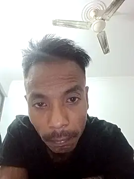 Lent Medium online show from October 31, 2025, 5:20 pm