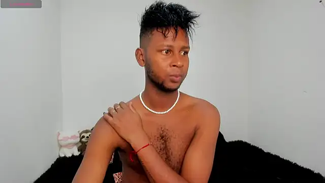 Snapshot of santhi_lee chatting on September 25, 2025, 2:23 pm santhi lee online show from September 25, 2025, 2:23 pm