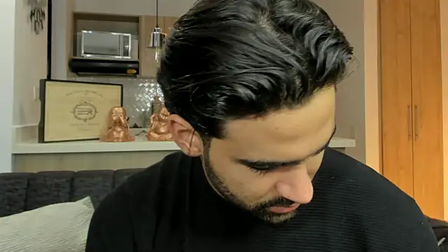 Snapshot of BradleySmithx chatting on October 24, 2025, 11:37 pm BradleySmithx online show from October 24, 2025, 11:37 pm