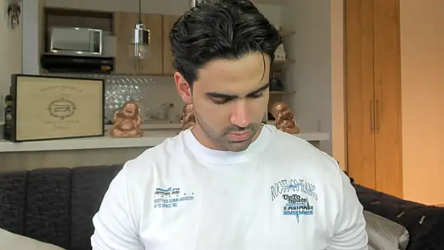 Snapshot of BradleySmithx chatting on September 19, 2025, 9:41 pm BradleySmithx online show from September 19, 2025, 9:41 pm