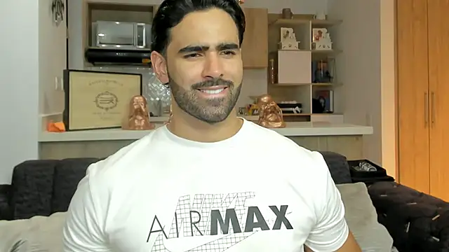 Snapshot of BradleySmithx chatting on October 29, 2025, 2:10 am BradleySmithx online show from October 29, 2025, 2:10 am