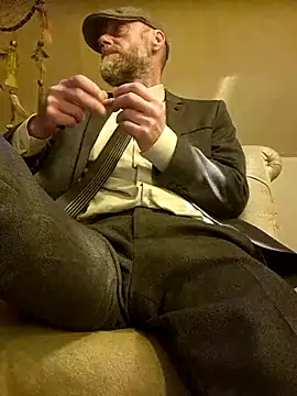 eddouxxx78 online show from March 12, 2026, 5:17 pm