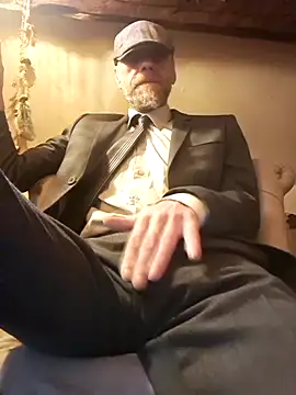 eddouxxx78 online show from April 9, 2026, 5:31 am