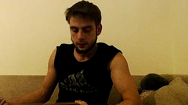 Snapshot of Youngtimer_1997 chatting on September 30, 2025, 11:44 pm Youngtimer 1997 online show from September 30, 2025, 11:44 pm