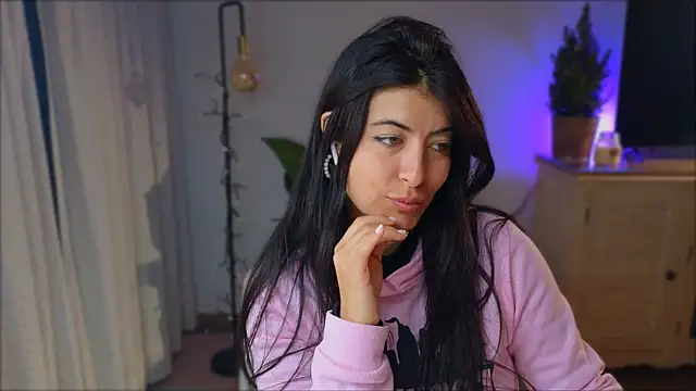 anabelcurvy online show from December 16, 2024, 9:31 pm