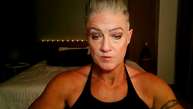 Devon2020 online show from December 17, 2025, 11:37 am