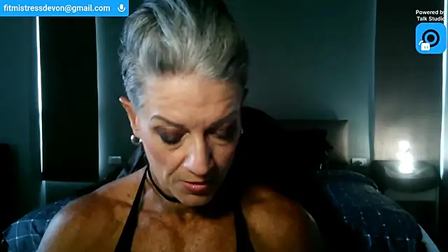Snapshot of Devon2020 chatting on July 3, 2026, 11:06 am Devon2020 online show from July 3, 2026, 11:06 am