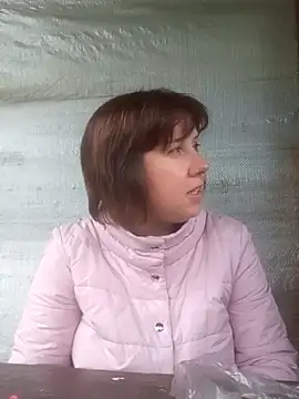 Snapshot of explored_romantic chatting on October 5, 2025, 11:56 am explored romantic online show from October 5, 2025, 11:56 am