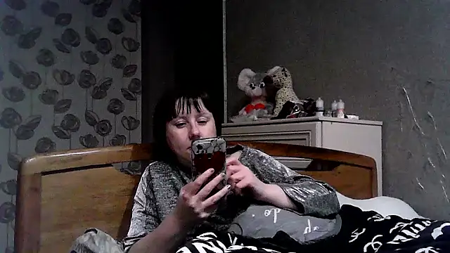 explored romantic online show from February 11, 2025, 7:27 pm