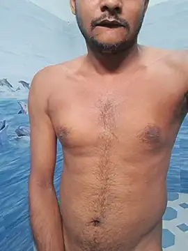 Itsdesi boy online show from July 13, 2026, 2:33 am