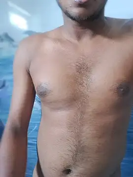 Itsdesi boy online show from June 12, 2026, 4:32 am