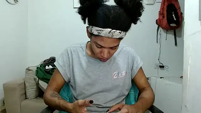 angelamarie1 online show from March 3, 2026, 5:36 am