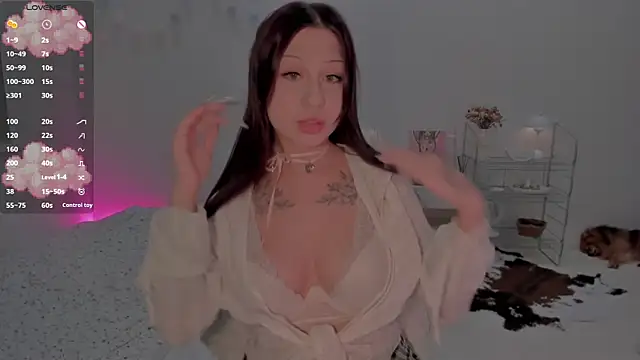 Snapshot of Mary_tiim chatting on October 23, 2025, 2:16 pm Mary tiim online show from October 23, 2025, 2:16 pm