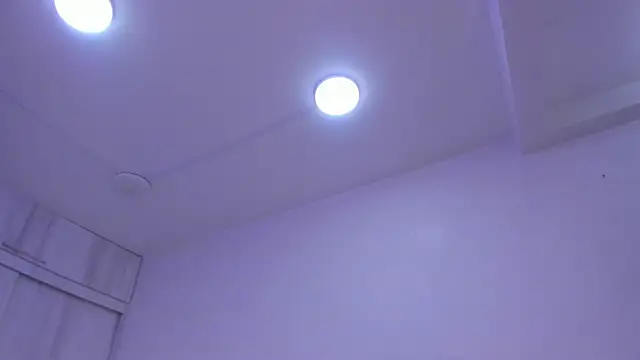 paola rodriguez online show from March 13, 2025, 9:05 pm