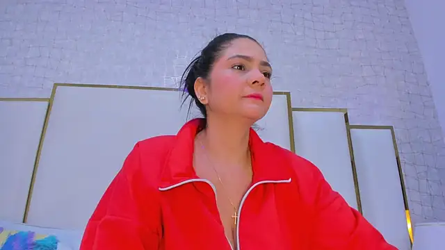 paola rodriguez online show from November 27, 2025, 8:04 am