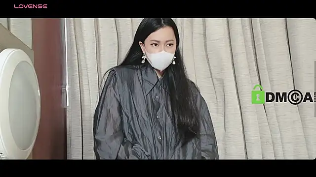 Sime Naughty online show from February 4, 2026, 9:32 pm