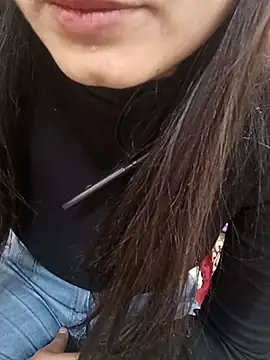 Snapshot of CuteSarikaLIVE chatting on December 14, 2025, 4:08 am CuteSarikaLIVE online show from December 14, 2025, 4:08 am